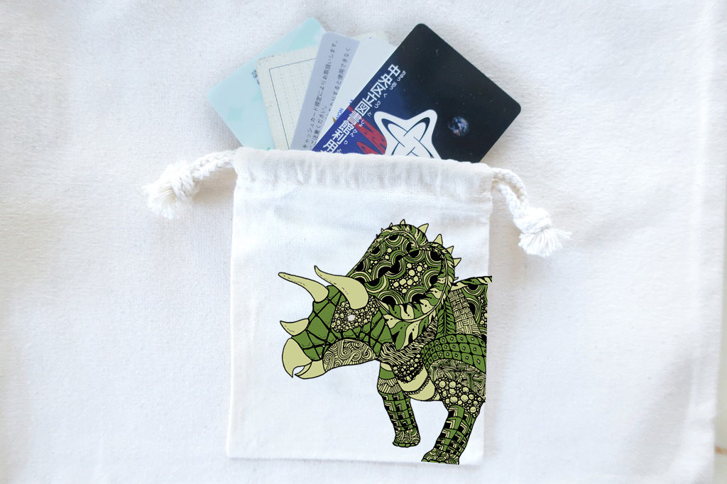 恐竜巾着袋　トリケラトプス